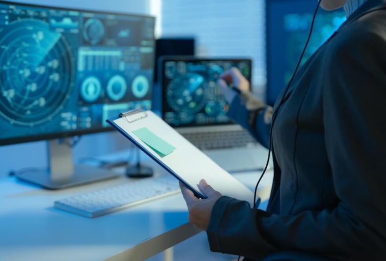 Controllo del traffico aereo